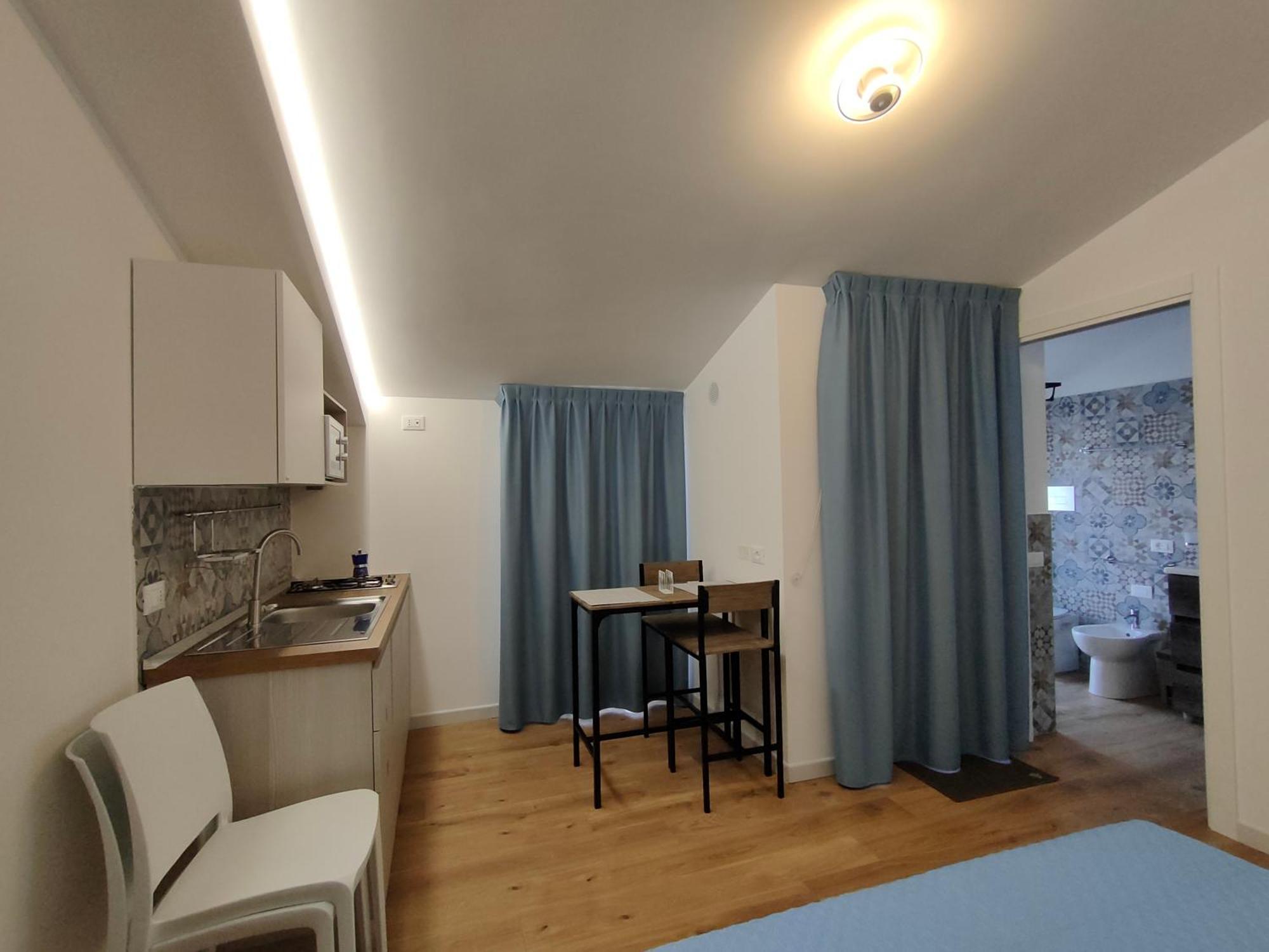 Dh Studio Apartments Кастелламмаре-дель-Гольфо Екстер'єр фото