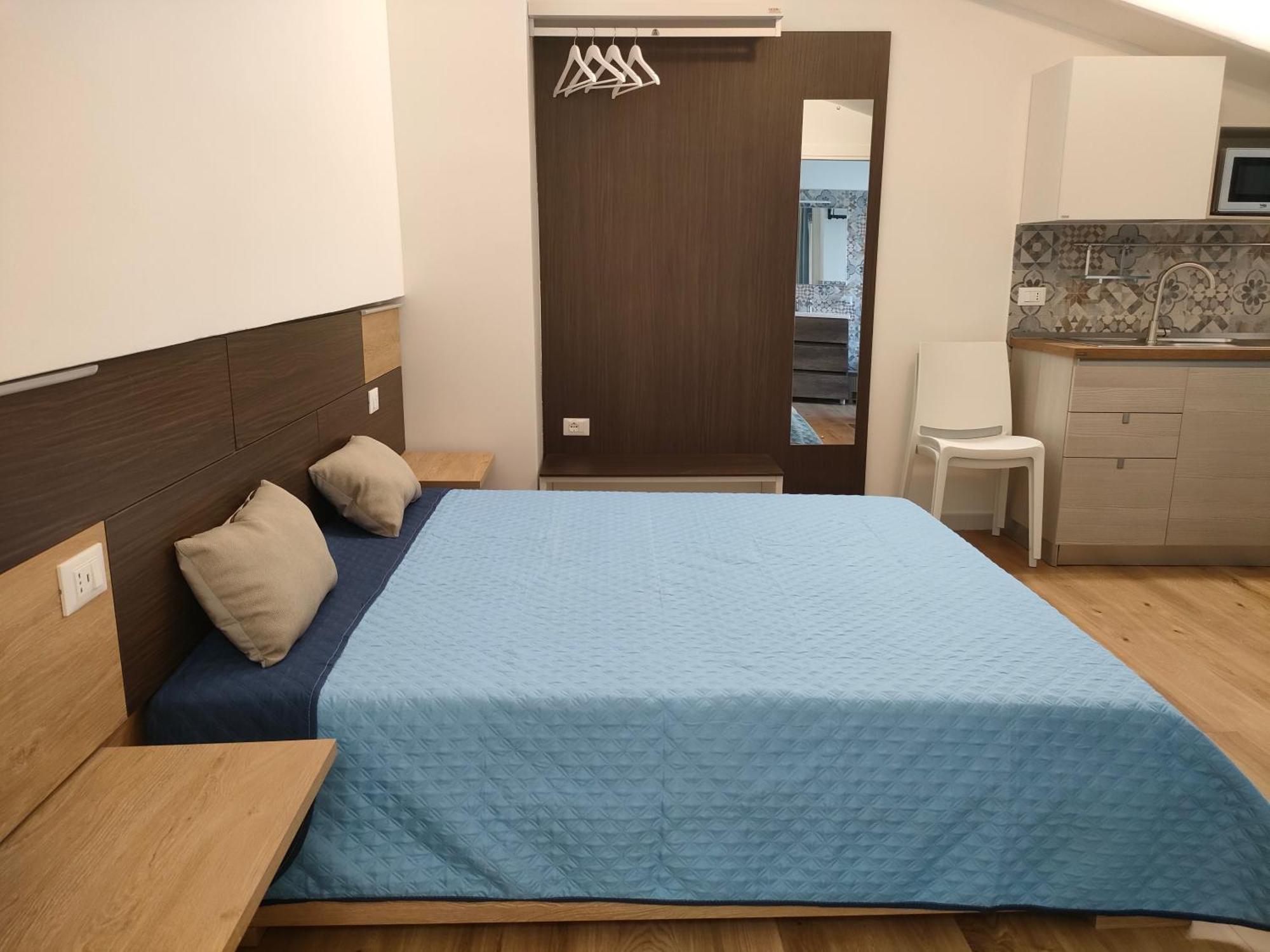 Dh Studio Apartments Кастелламмаре-дель-Гольфо Екстер'єр фото