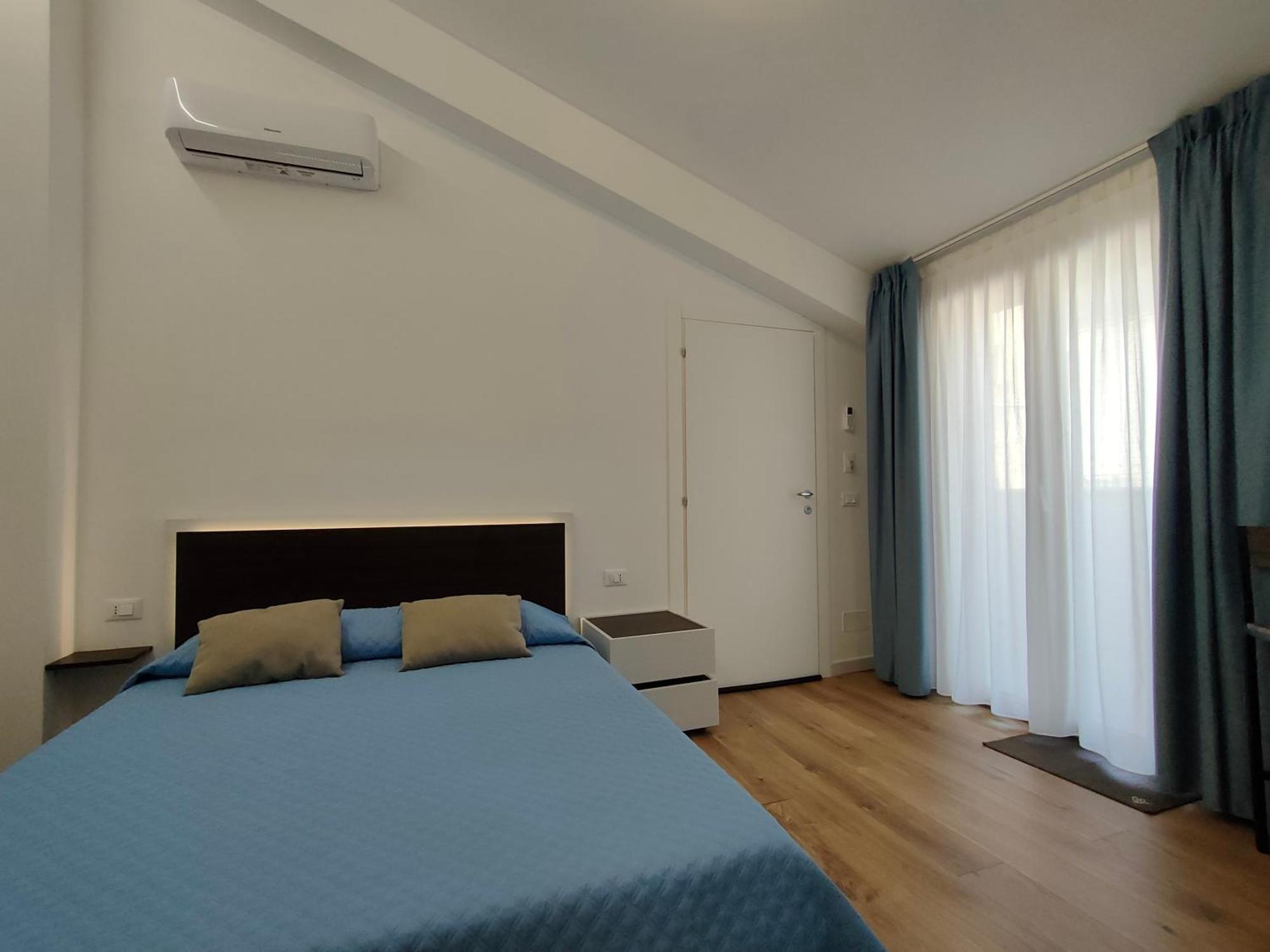 Dh Studio Apartments Кастелламмаре-дель-Гольфо Екстер'єр фото